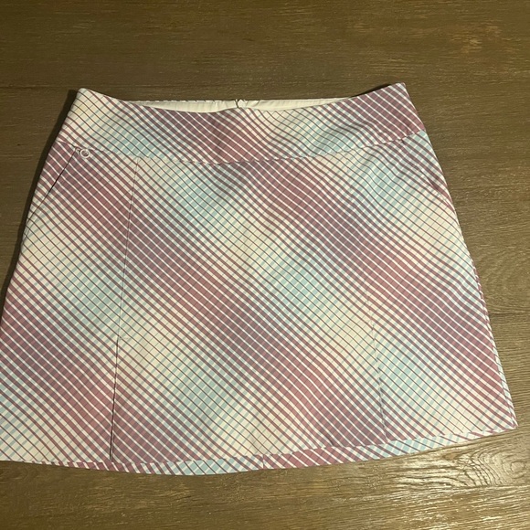 Nike Dresses & Skirts - Women’s Nike Golf Skort size 12
